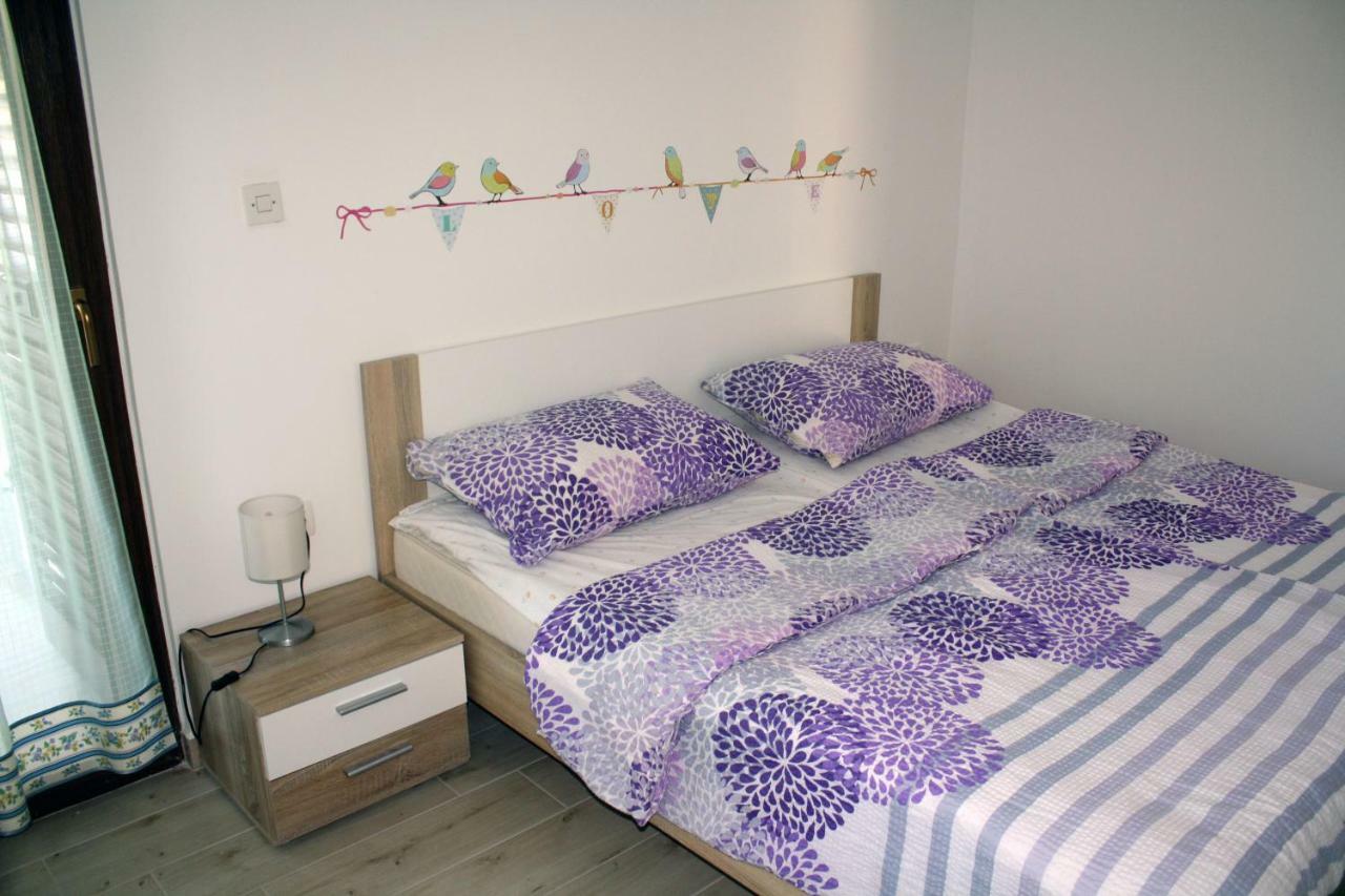 Apartment Vera Umag Exteriör bild