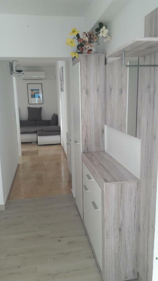 Apartment Vera Umag Exteriör bild